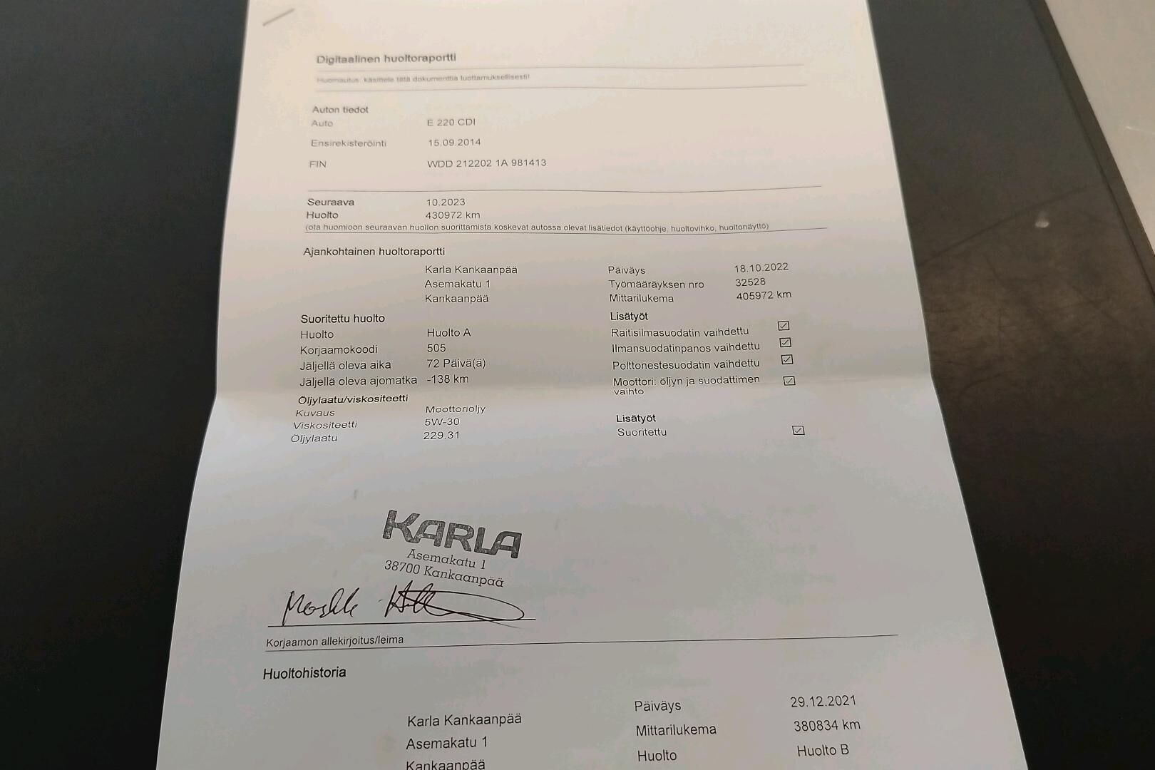 Mercedes-Benz E iso kuva 31