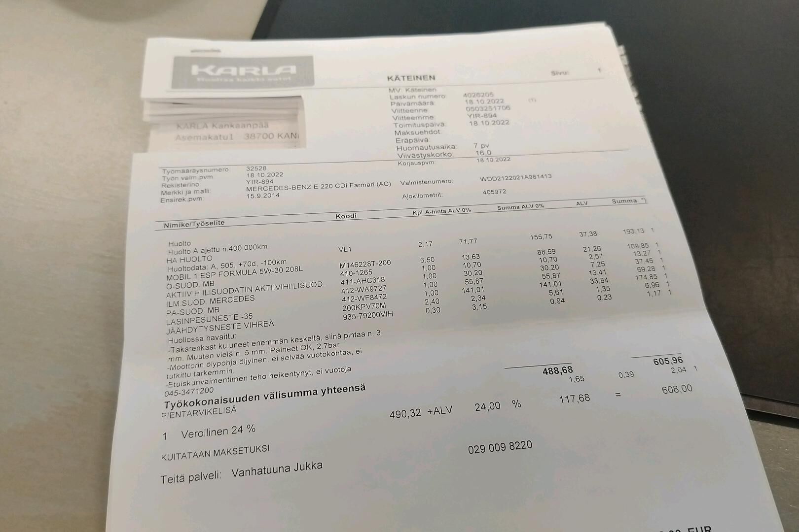 Mercedes-Benz E iso kuva 45