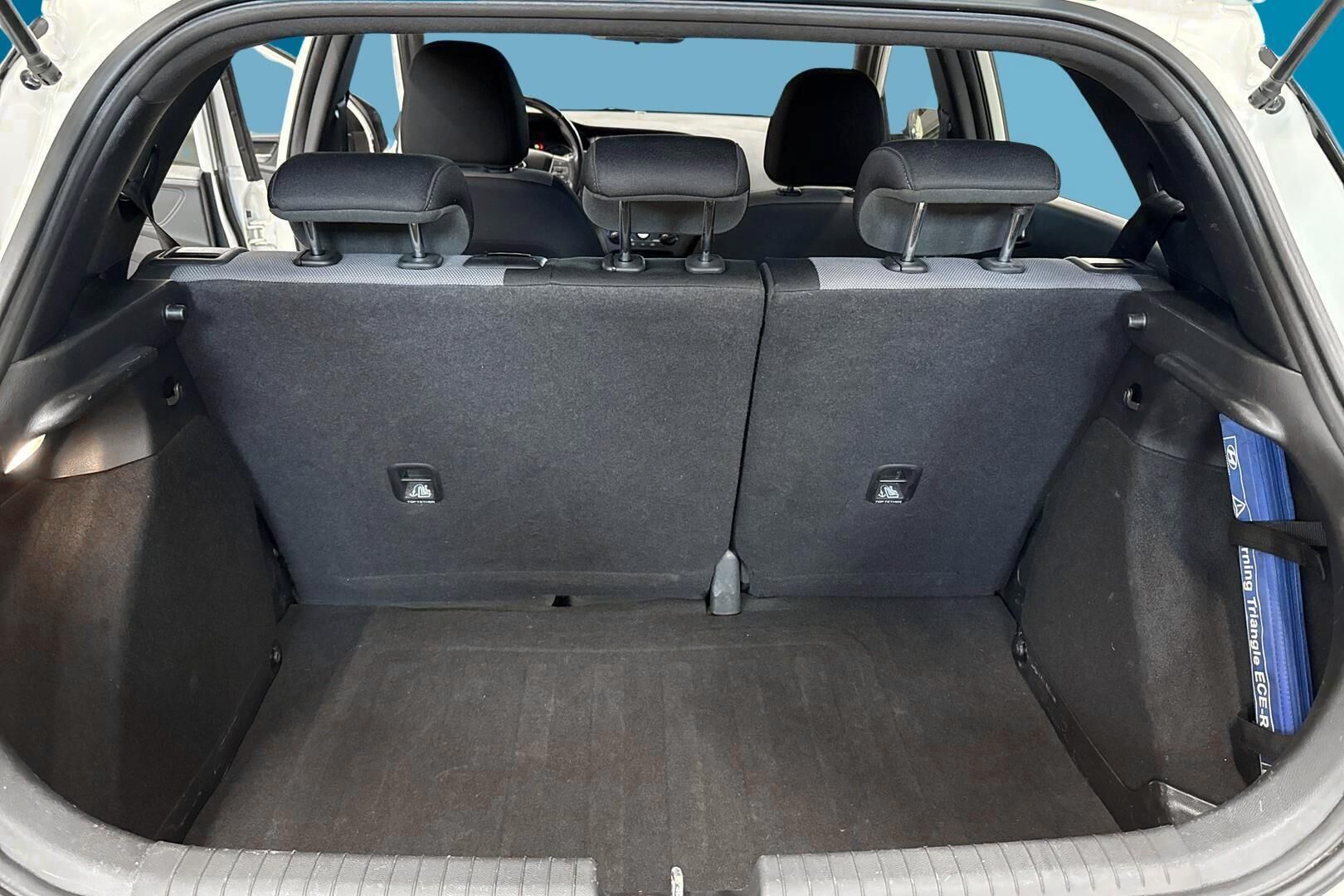 Hyundai i20 5d iso kuva 12