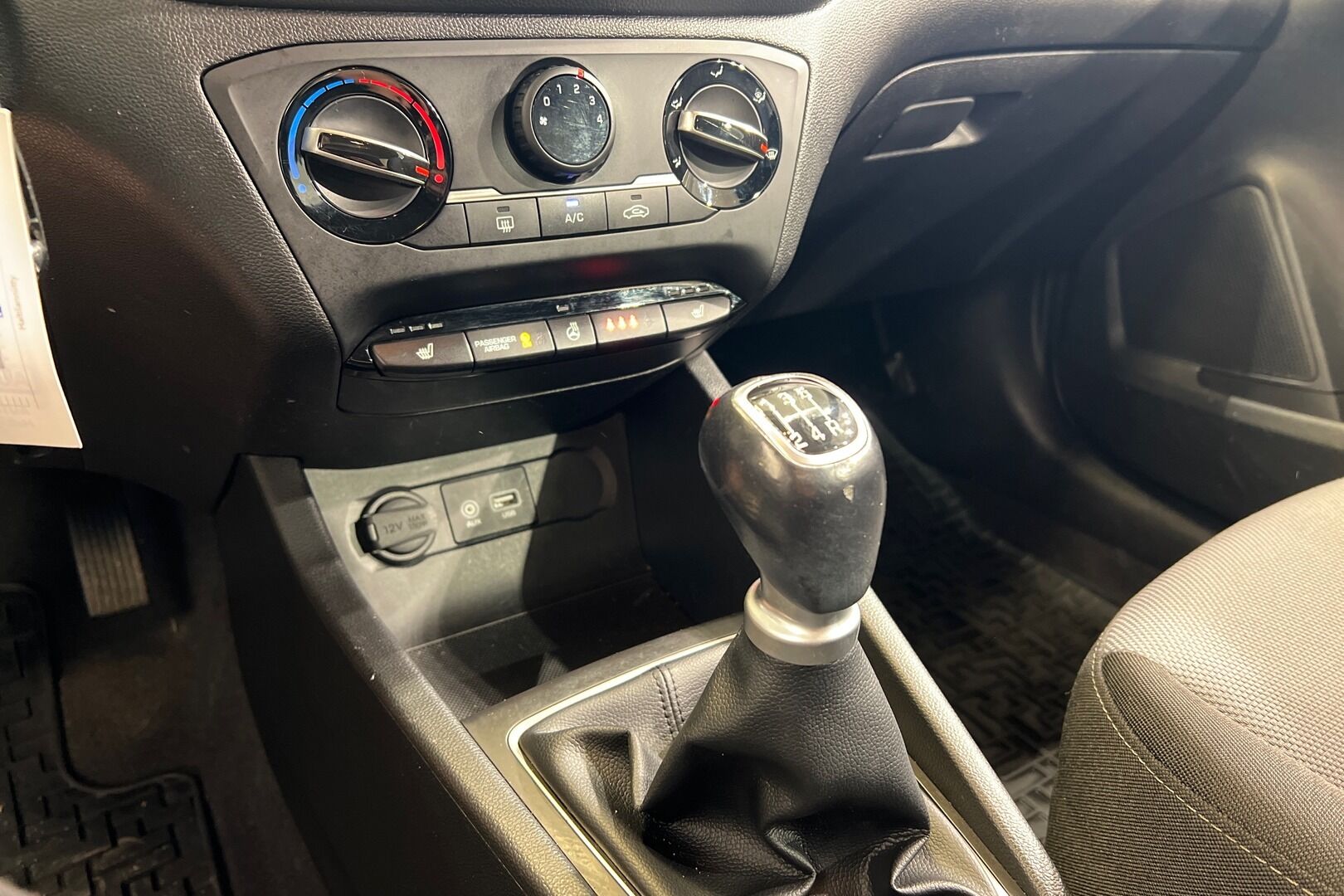 Hyundai i20 5d iso kuva 14