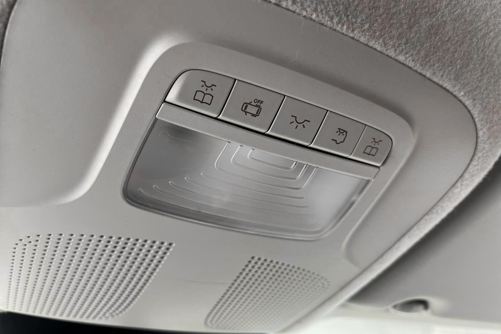 Mercedes-Benz Vito iso kuva 16
