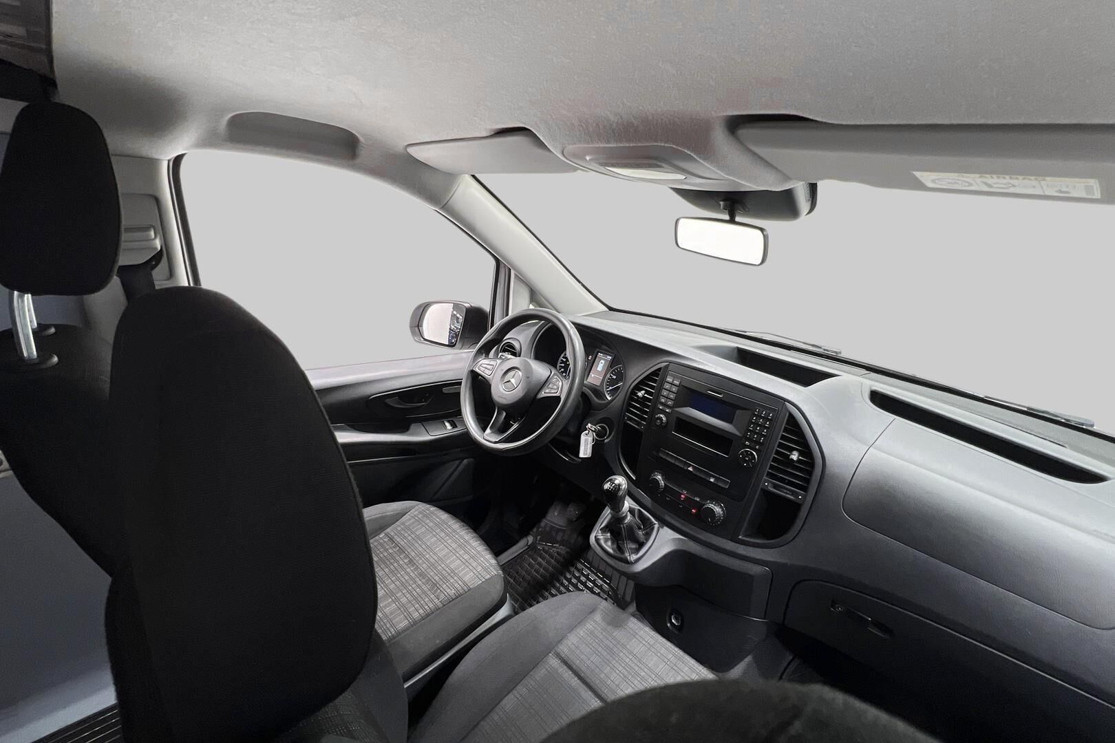 Mercedes-Benz Vito iso kuva 25