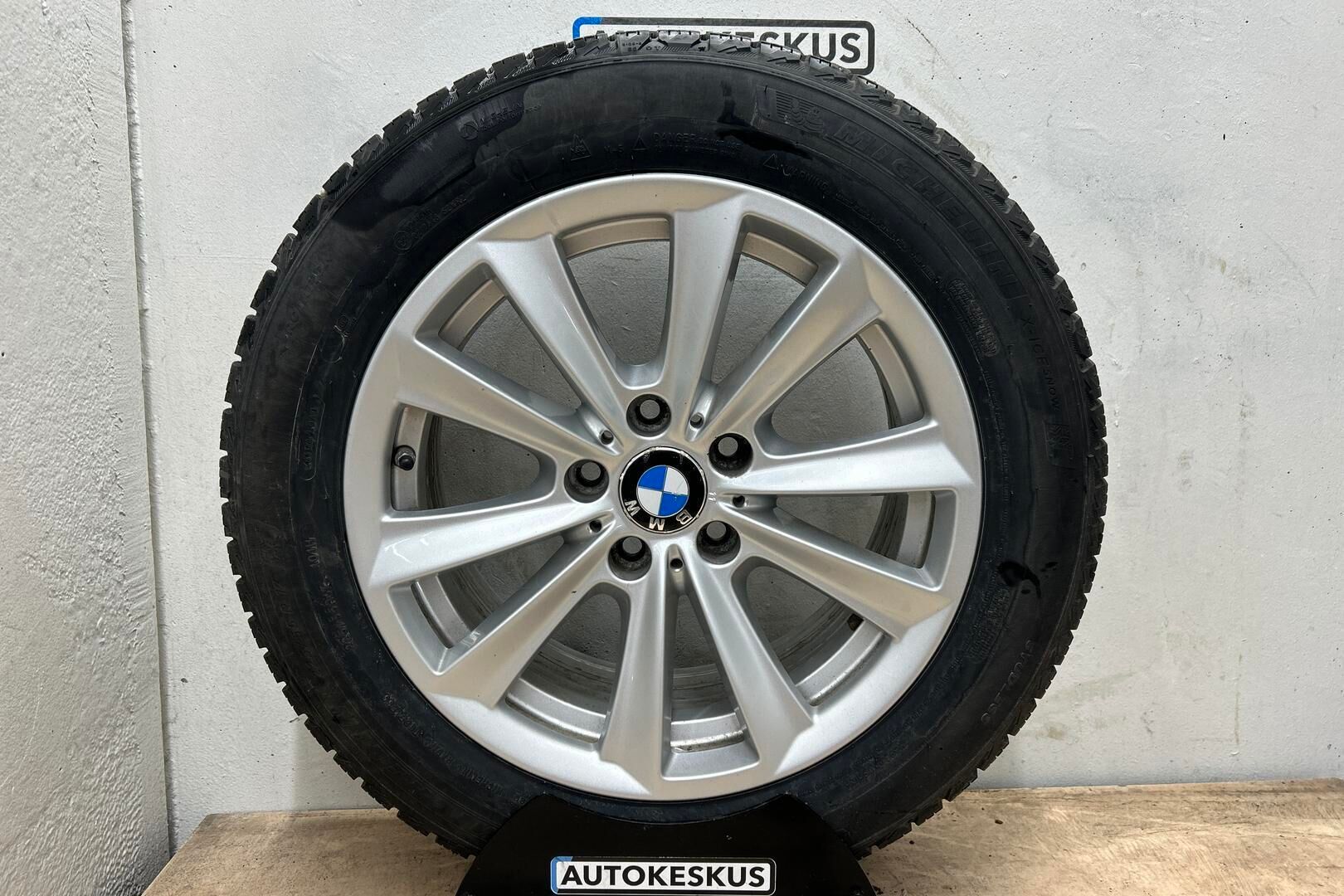 BMW 5-SARJA iso kuva 13