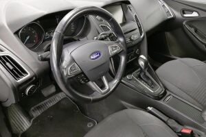 Ford Focus esikatselu 10