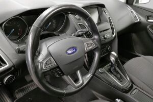 Ford Focus esikatselu 23