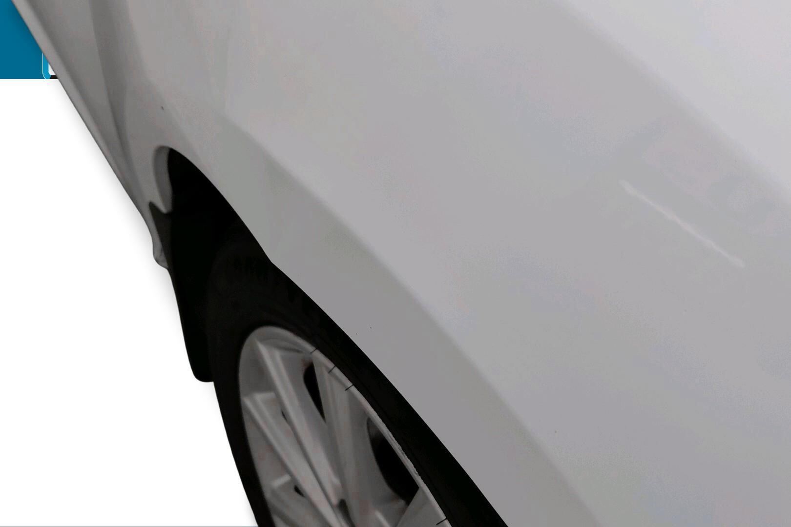 Ford Focus iso kuva 32