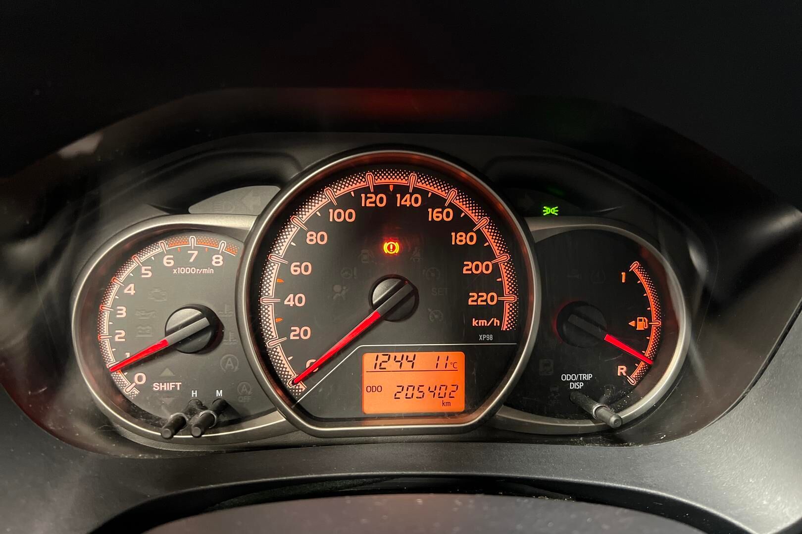Toyota Yaris iso kuva 14