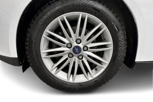 Ford Focus esikatselu 13