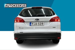 Ford Focus esikatselu 6