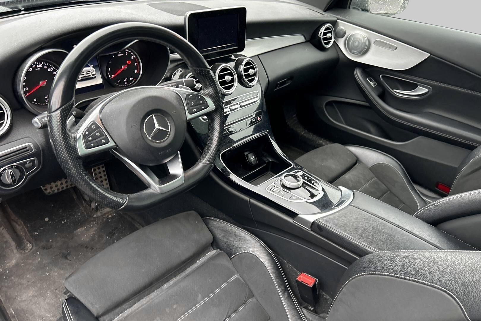 Mercedes-Benz C iso kuva 2