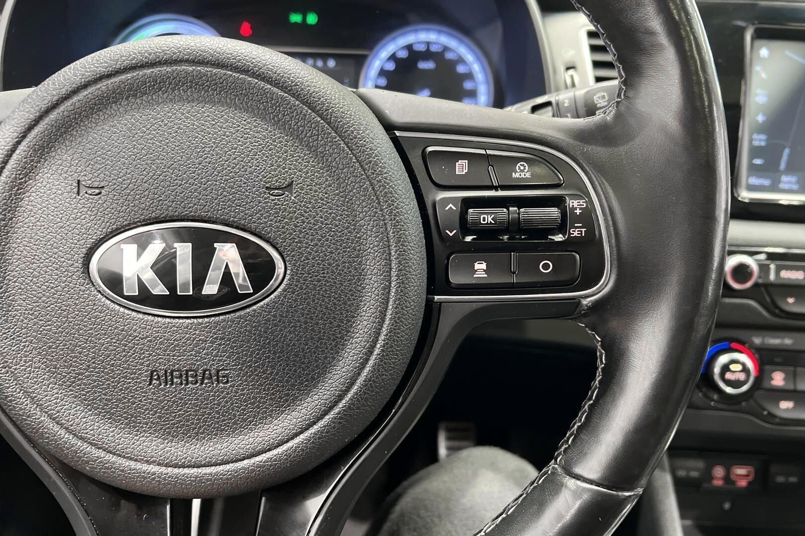 Kia Niro iso kuva 21