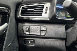 Kia Niro esikatselu 23