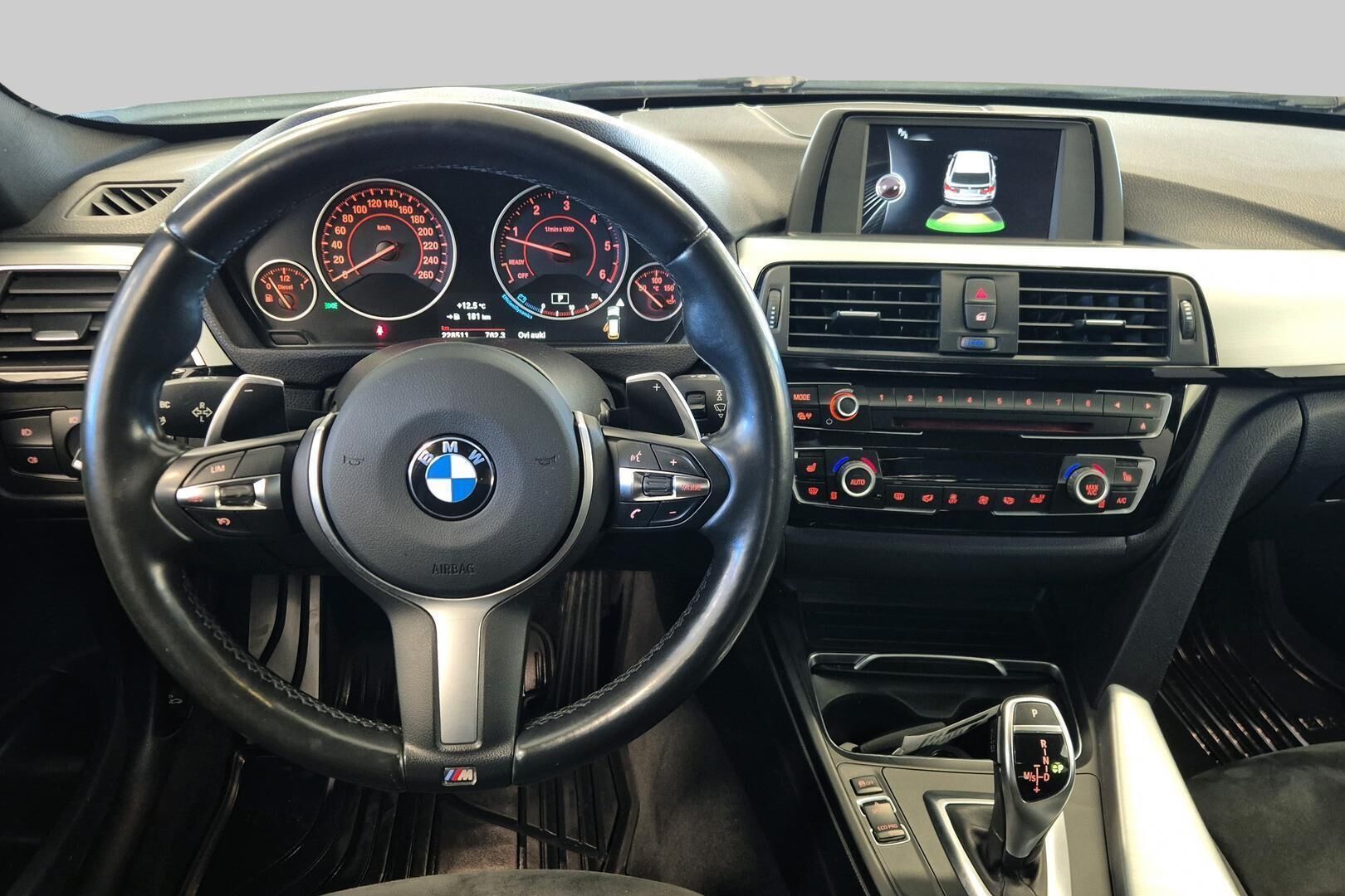 BMW 3-sarja iso kuva 11