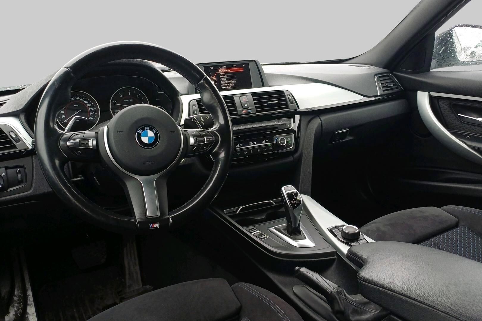 BMW 3-sarja iso kuva 2