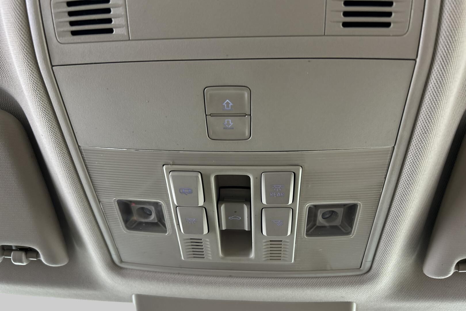 Skoda Superb iso kuva 40