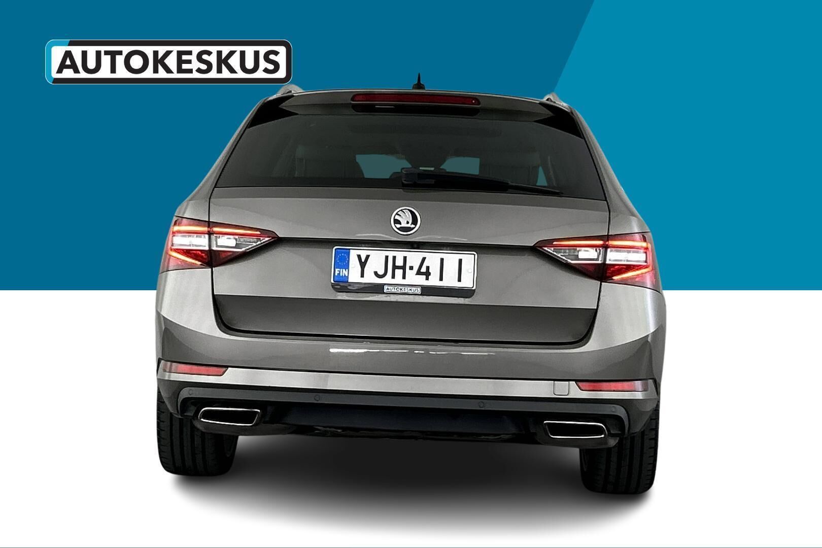 Skoda Superb iso kuva 5