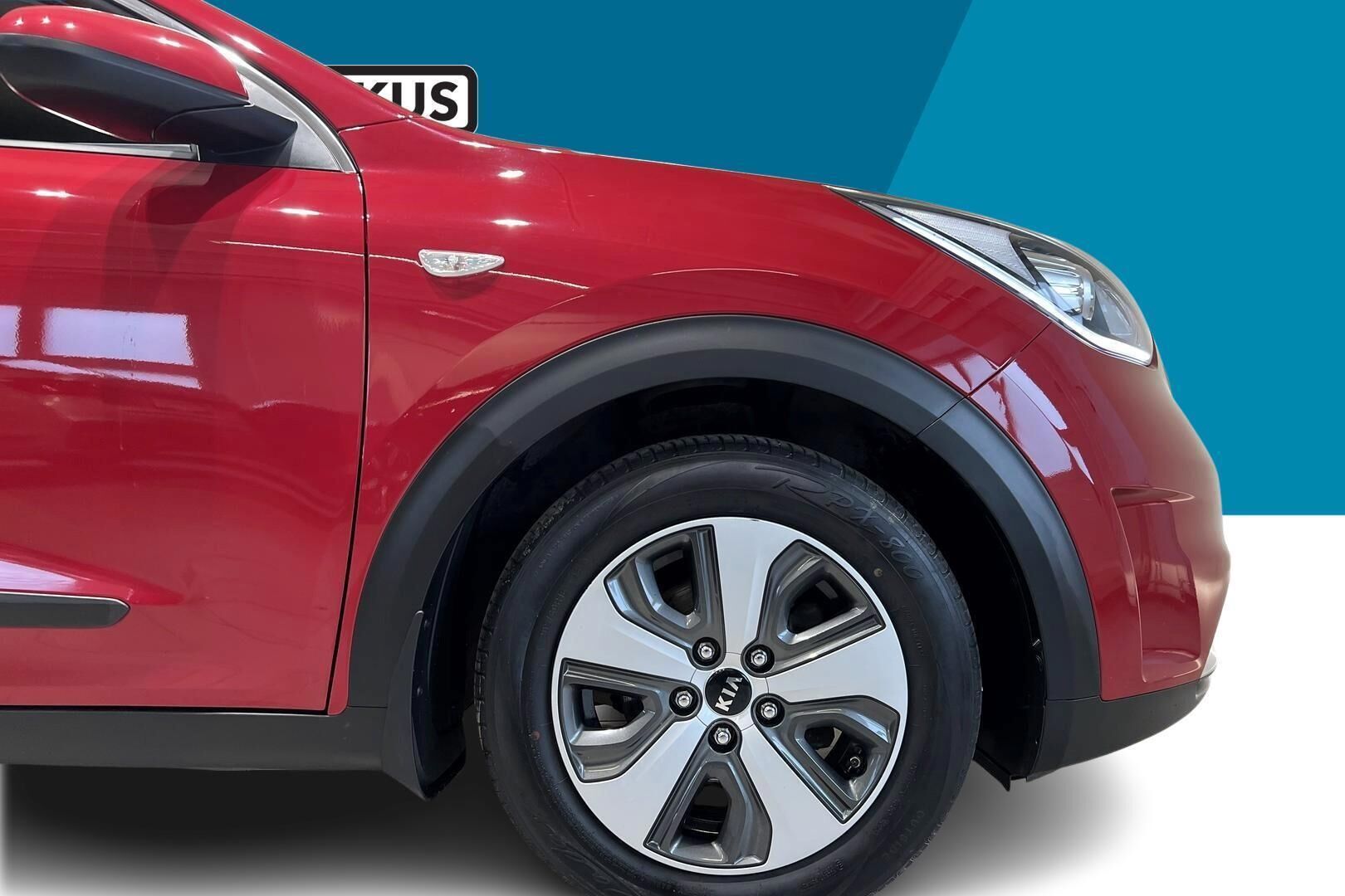 Kia Niro iso kuva 13