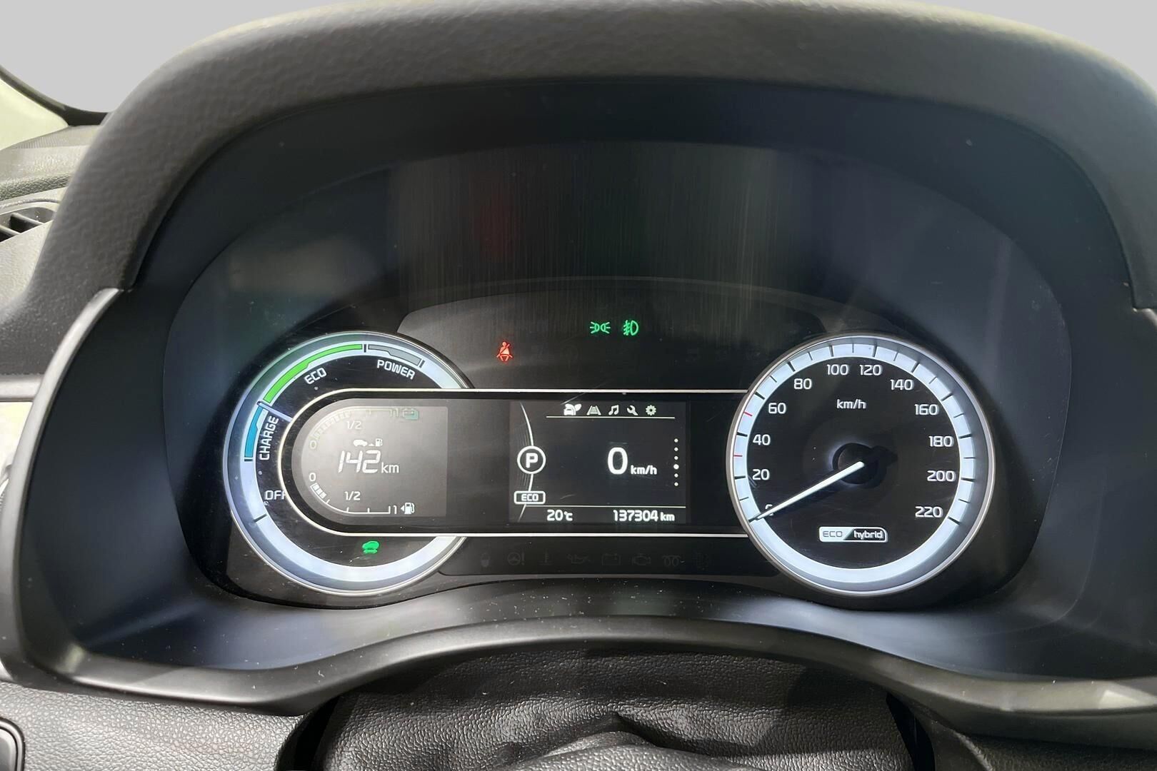 Kia Niro iso kuva 14