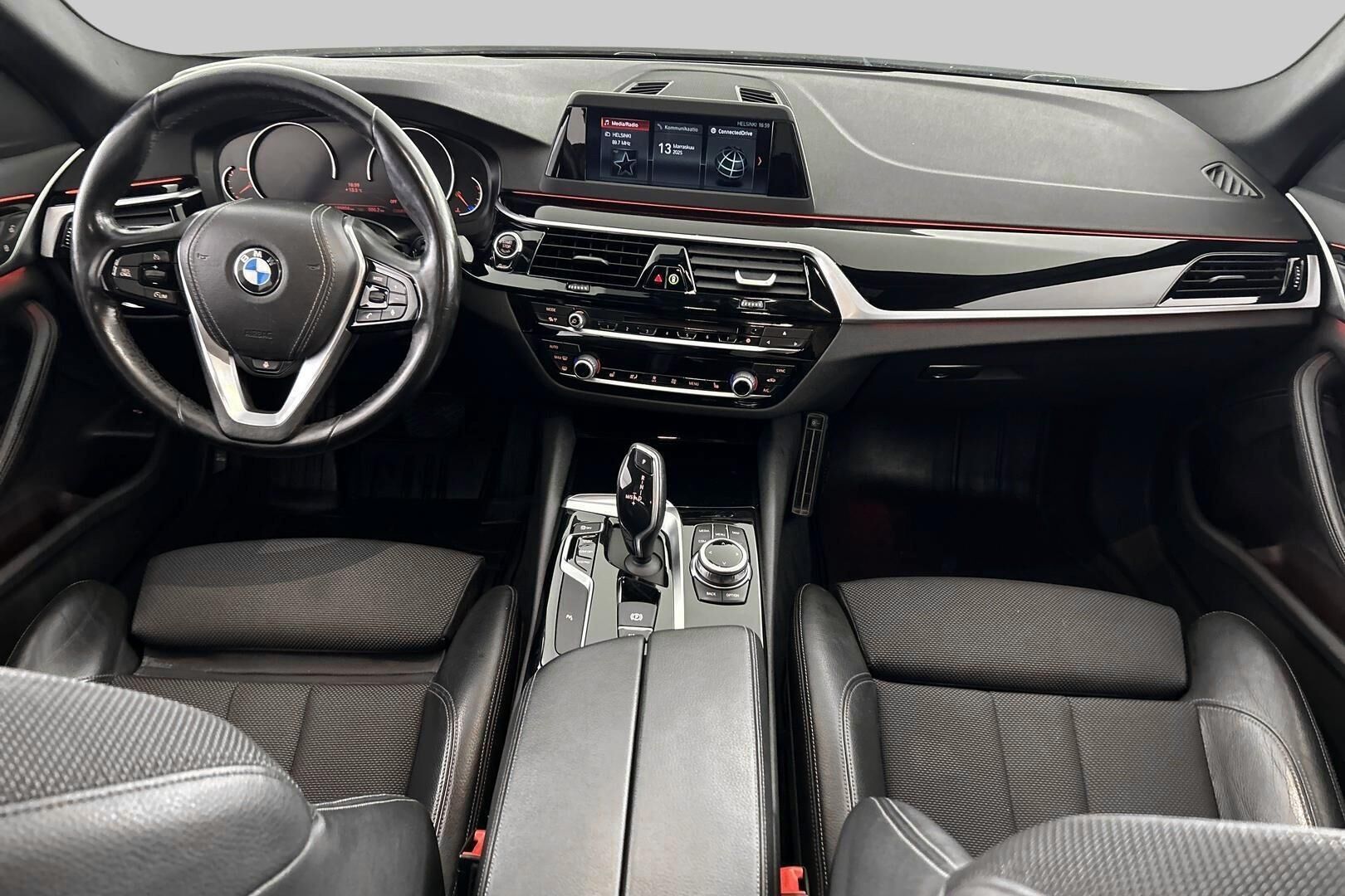 BMW 5-SARJA iso kuva 11