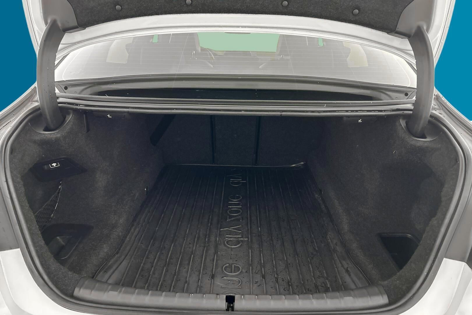 BMW 5-SARJA iso kuva 12