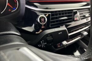 BMW 5-SARJA esikatselu 17