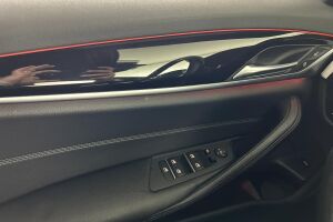 BMW 5-SARJA esikatselu 20