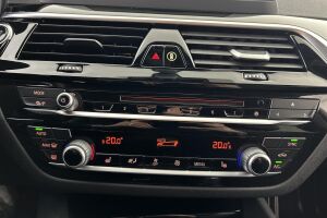 BMW 5-SARJA esikatselu 26