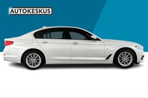 BMW 5-SARJA esikatselu 4