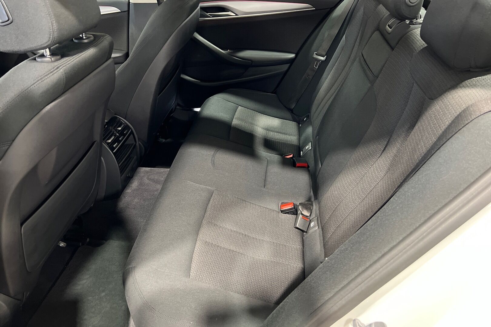 BMW 5-sarja iso kuva 10