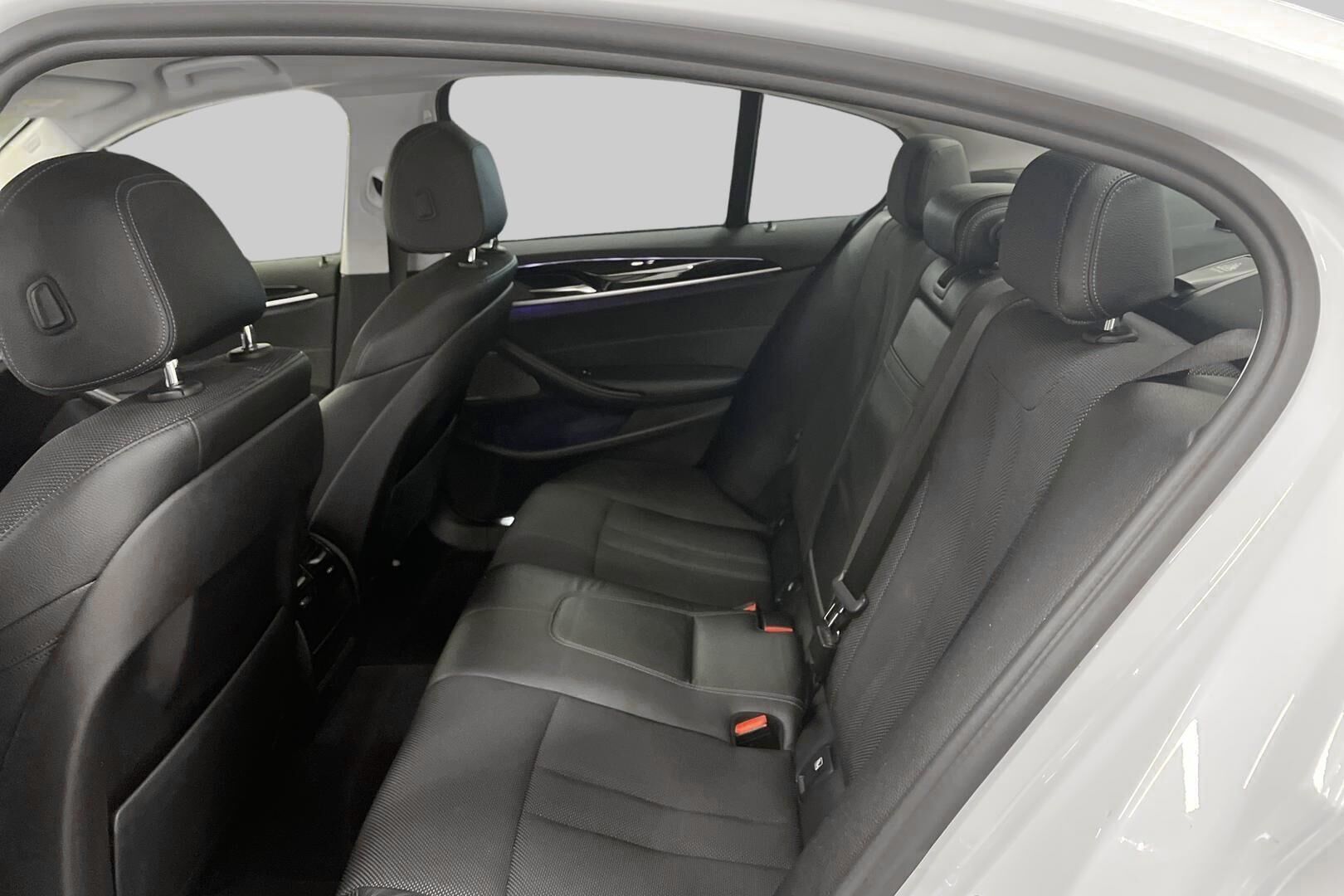 BMW 5-sarja iso kuva 10