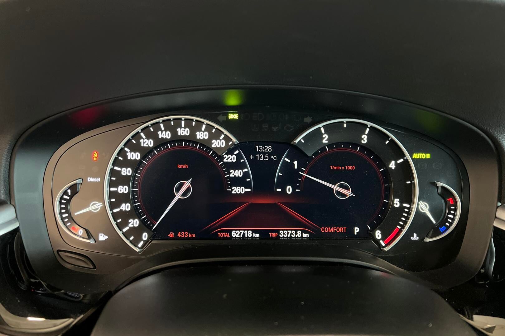 BMW 5-sarja iso kuva 14