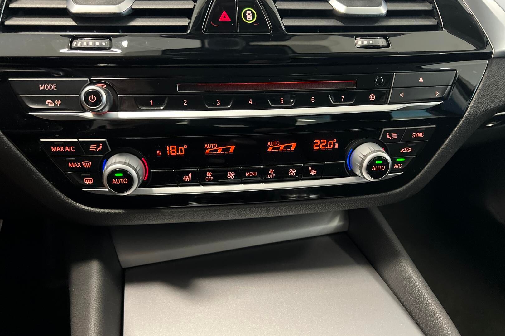 BMW 5-sarja iso kuva 16