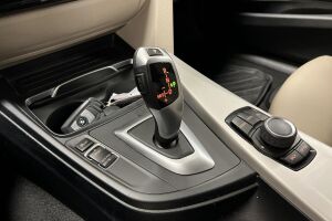 BMW 3-sarja esikatselu 17