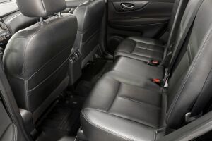 Nissan X-Trail esikatselu 10