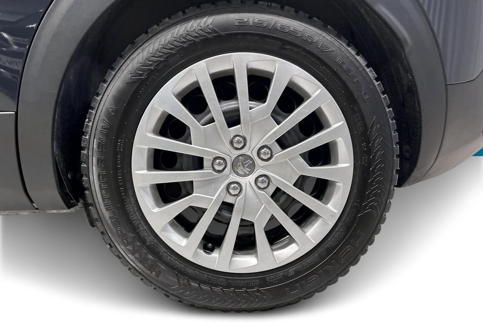 Peugeot 3008 iso kuva 13