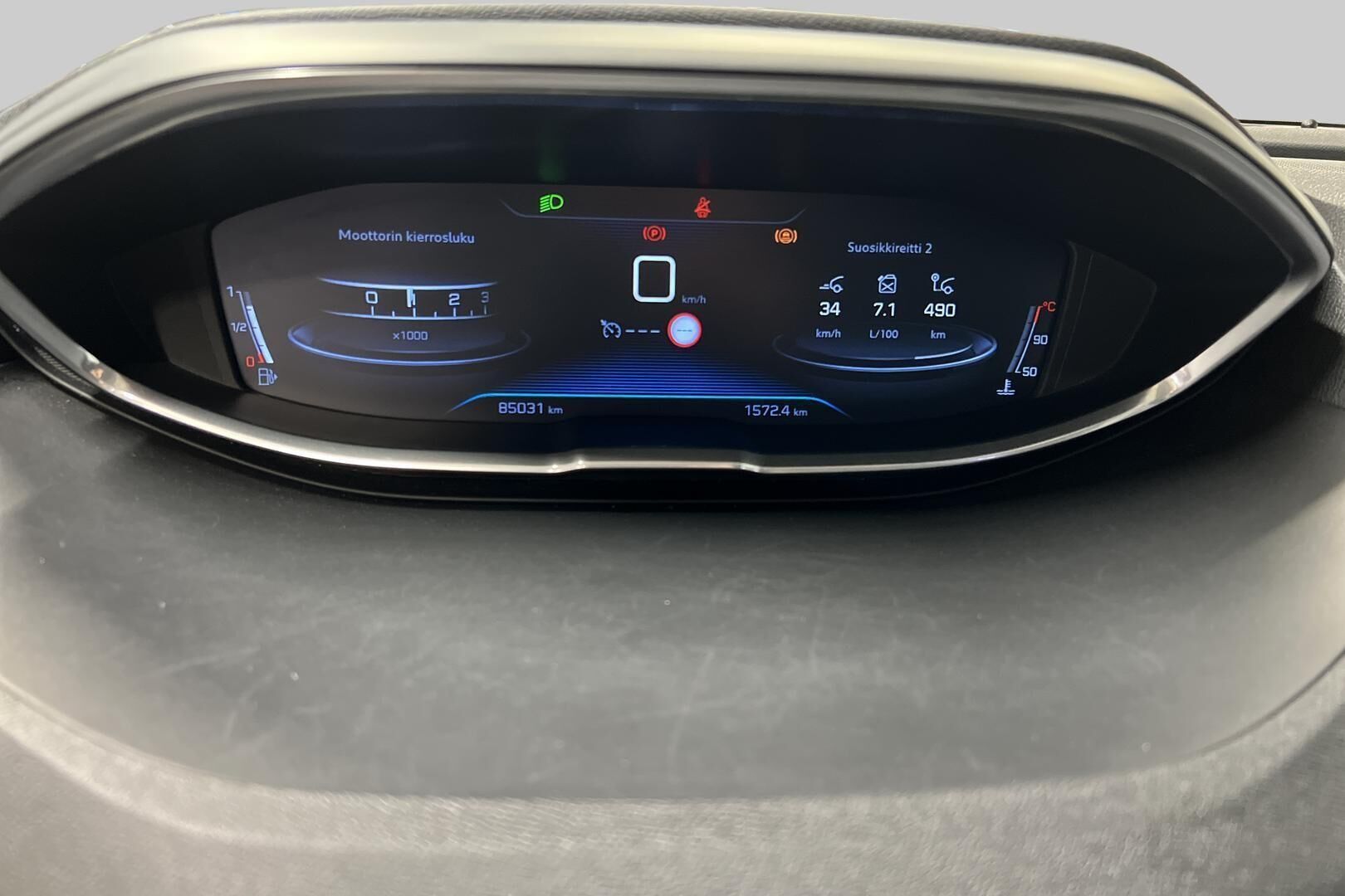 Peugeot 3008 iso kuva 14