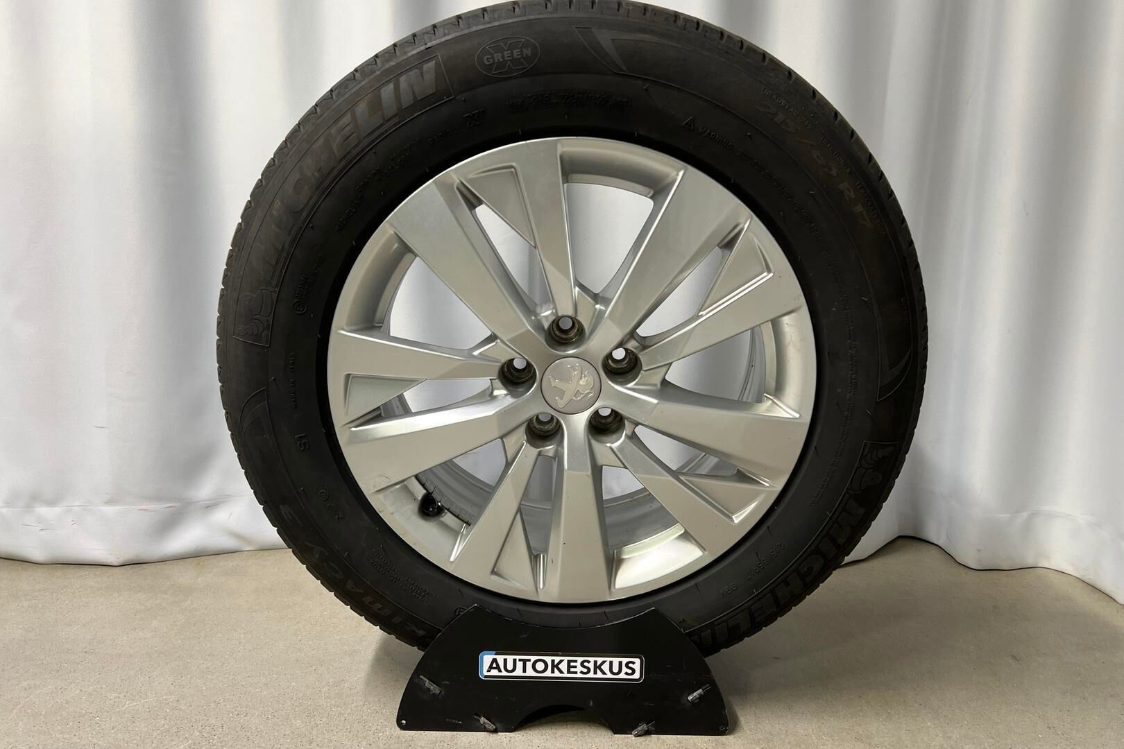 Peugeot 3008 iso kuva 19