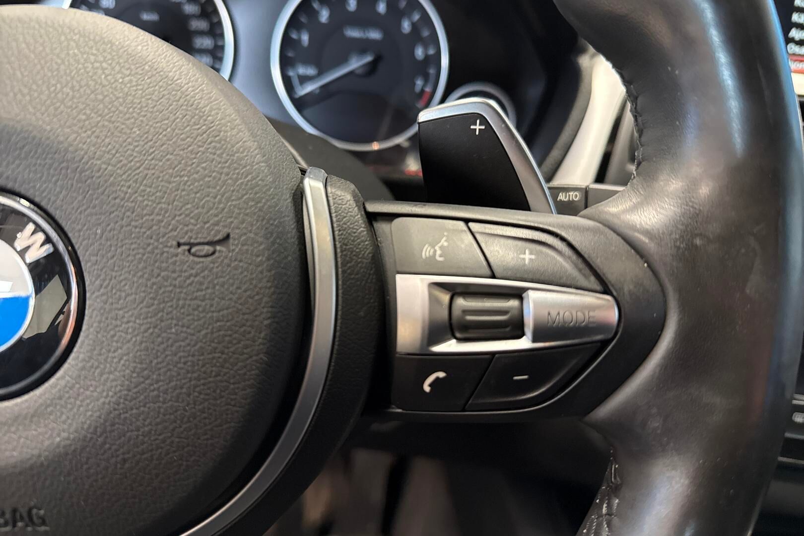 BMW 3-sarja iso kuva 18