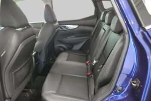 Nissan Qashqai esikatselu 10