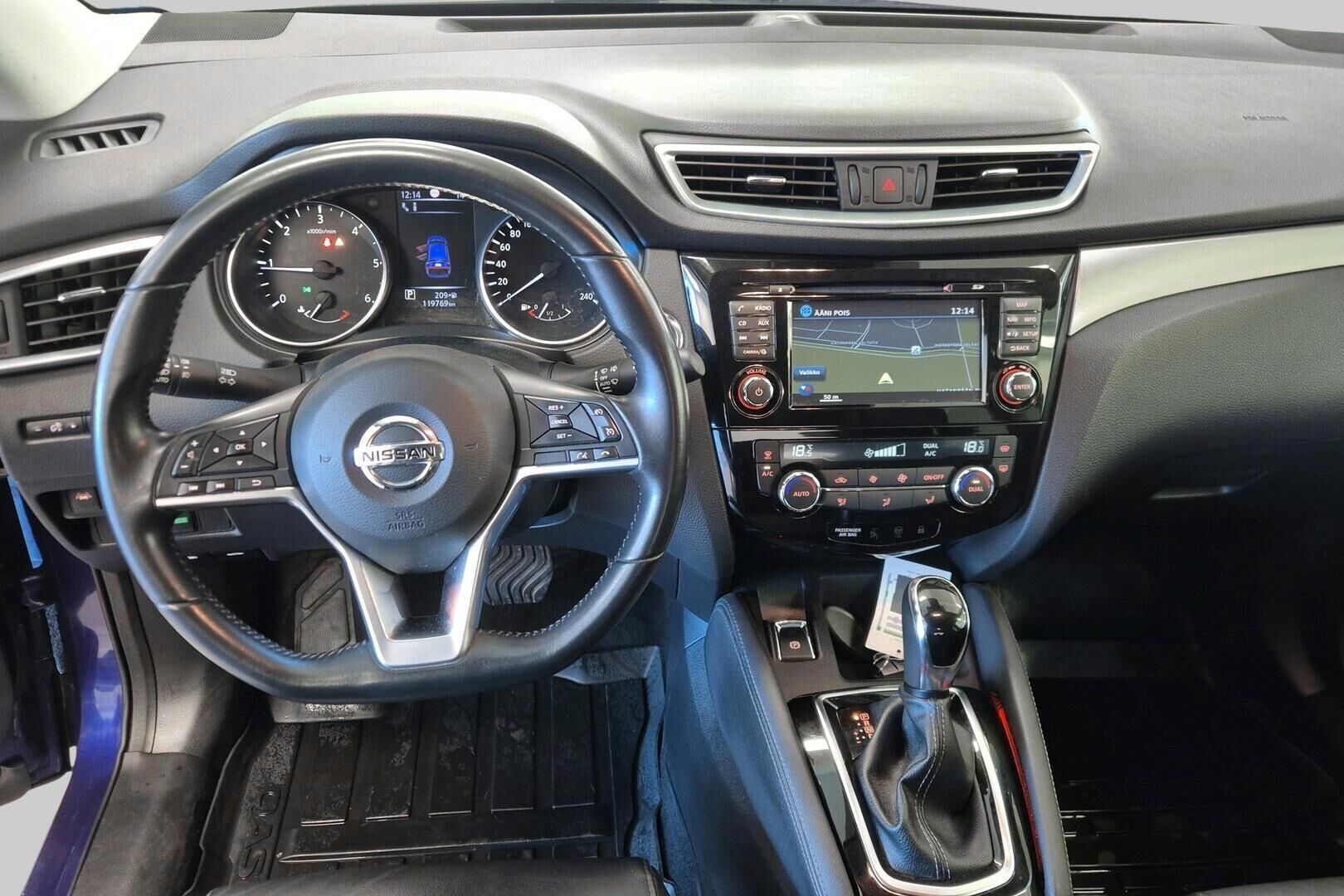 Nissan Qashqai iso kuva 11