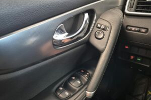 Nissan Qashqai esikatselu 20