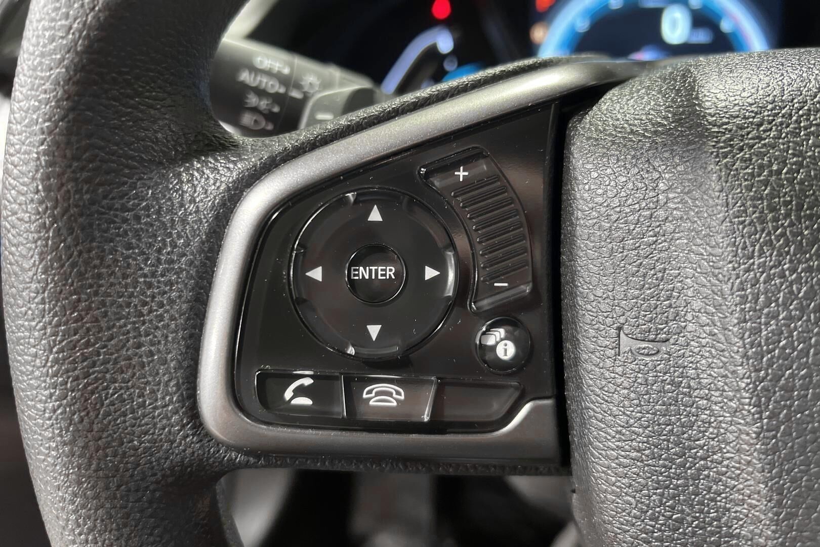 Honda Civic iso kuva 14