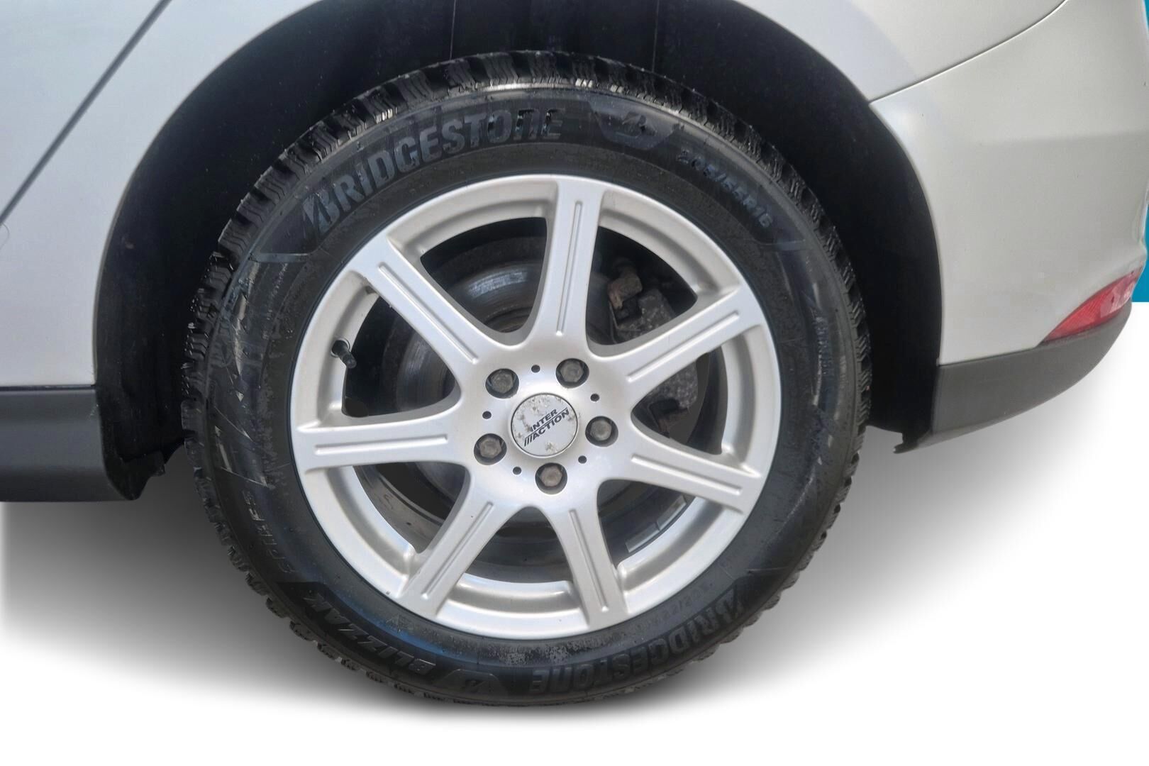 Ford Focus iso kuva 13