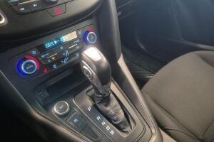 Ford Focus esikatselu 18