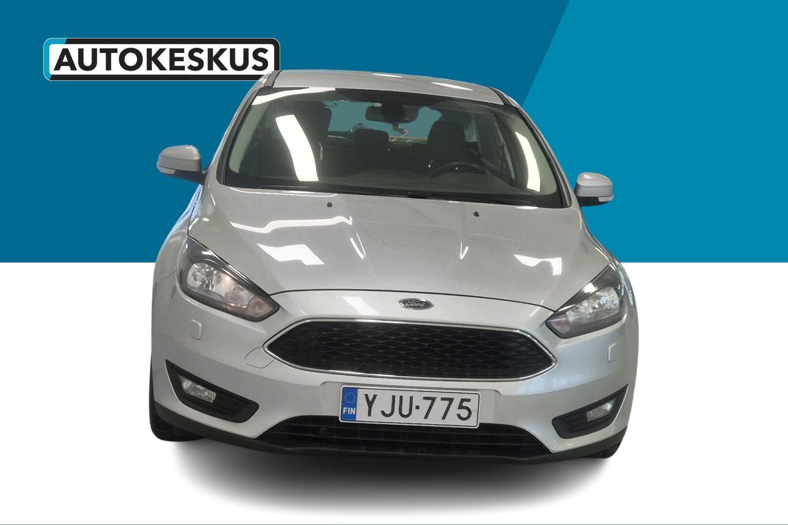 Ford Focus iso kuva 2
