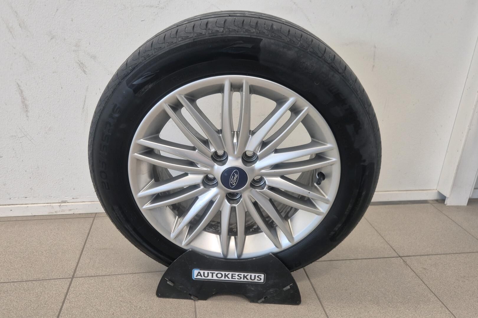 Ford Focus iso kuva 22