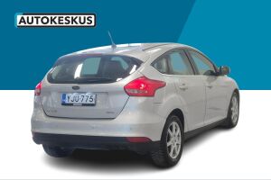 Ford Focus esikatselu 5