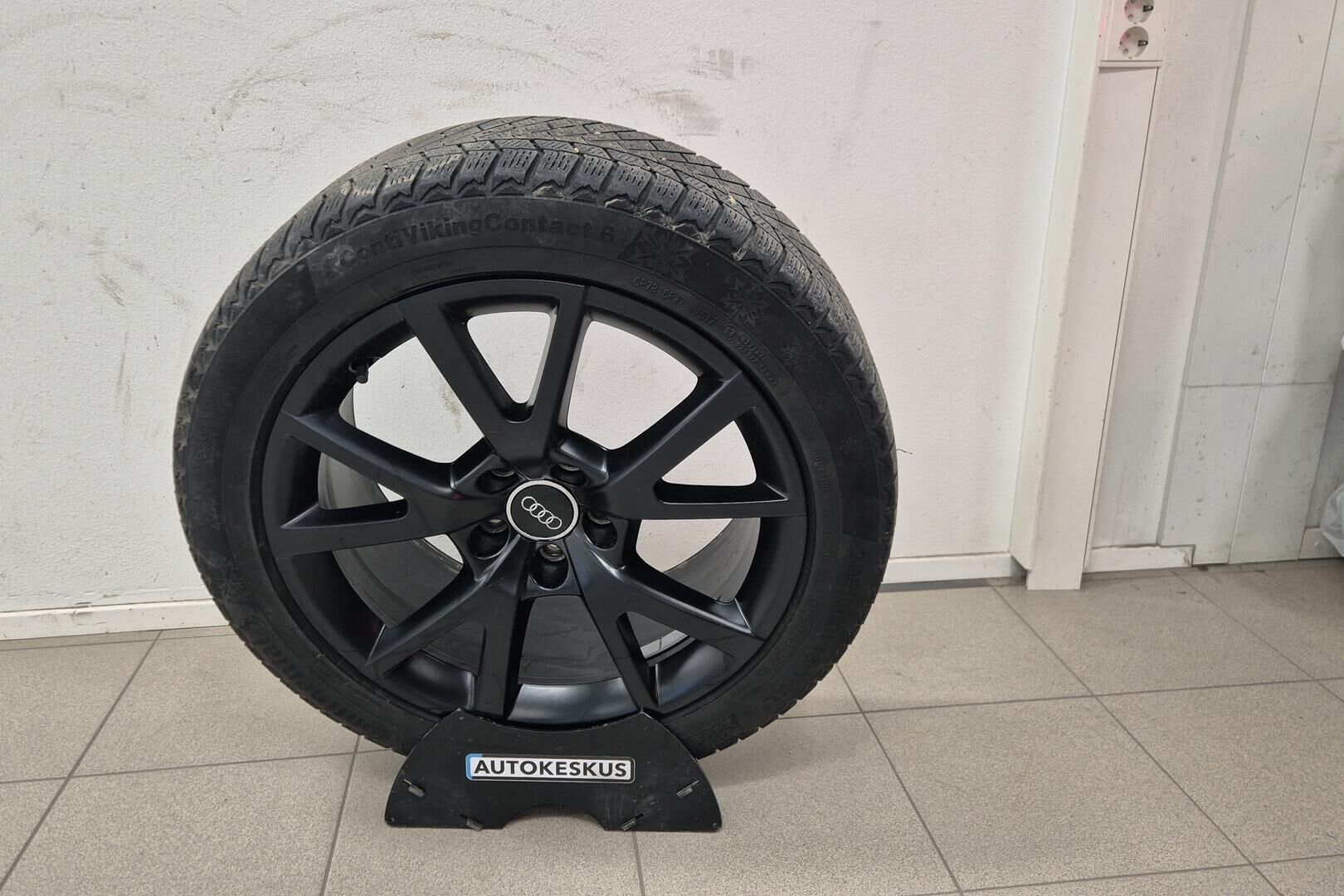 Audi A6 iso kuva 17
