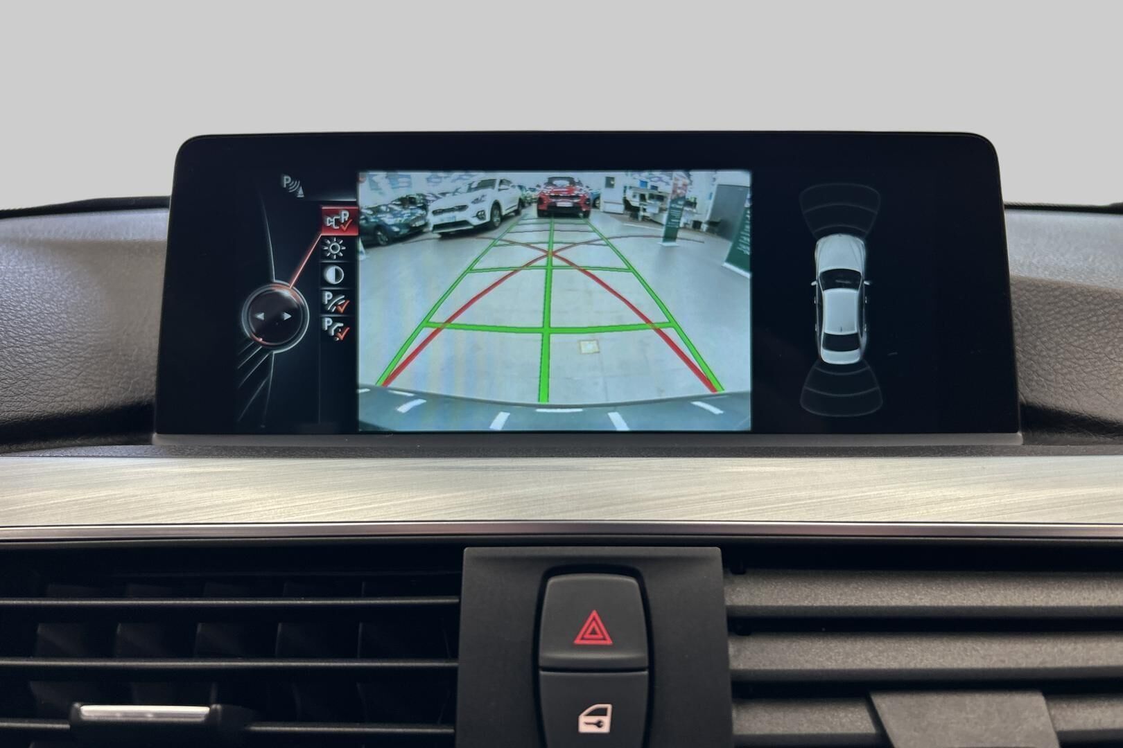 BMW 3-SARJA iso kuva 29