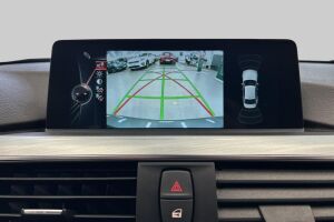 BMW 3-SARJA esikatselu 29